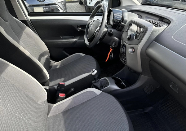 Toyota Aygo cena 46900 przebieg: 25602, rok produkcji 2020 z Wyrzysk małe 172